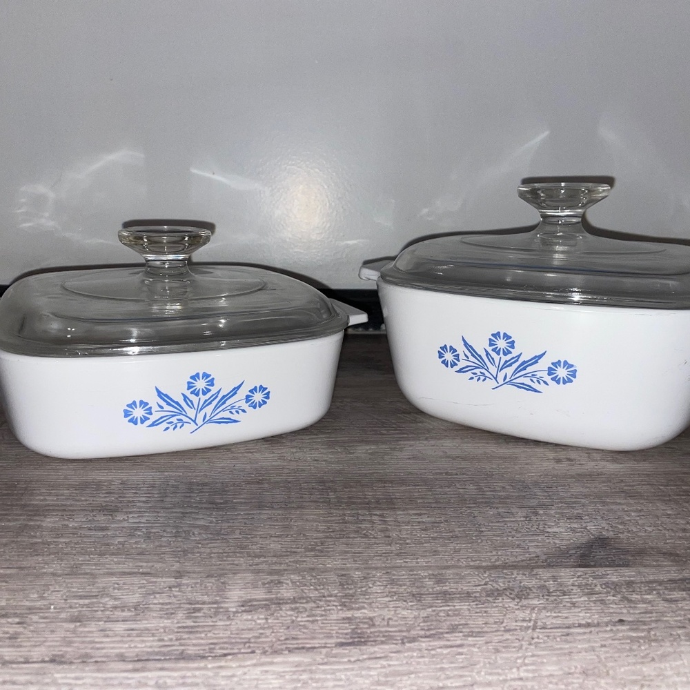 Classic CorningWare 1960s Vintage CorningWare Cornflower Blue & White Collection